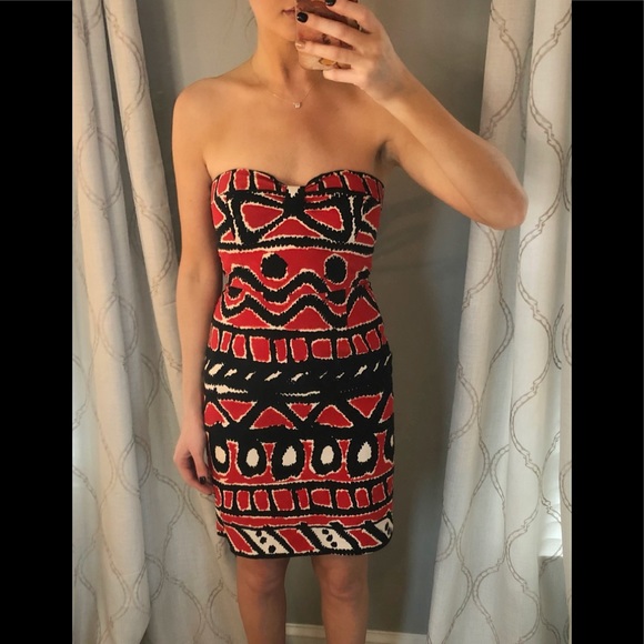 MUSE red/white/black print strapless dress, size 4 - Picture 7 of 8